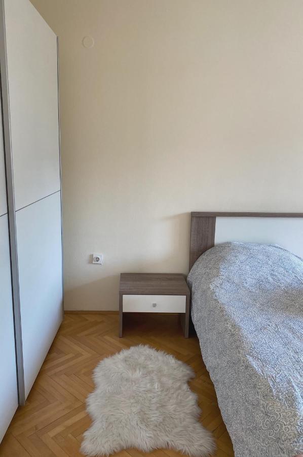 M&C Central Apartment Skopje Exterior photo